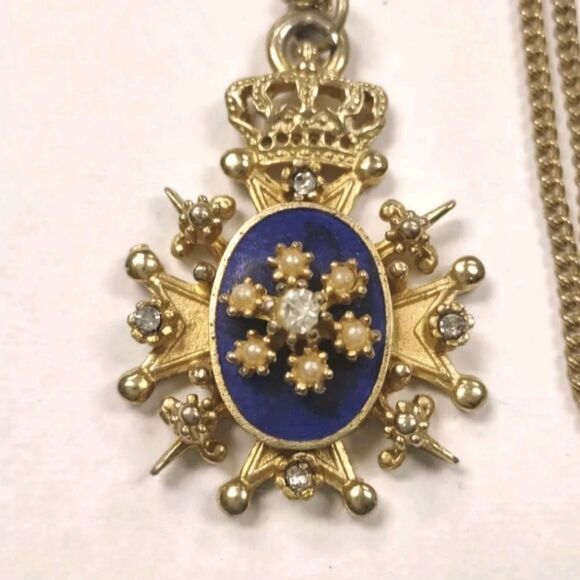 Vintage Gold Tone Coro Blue Enamel, Rhinestone, Pearl Crown Necklace - Picture 1 of 8